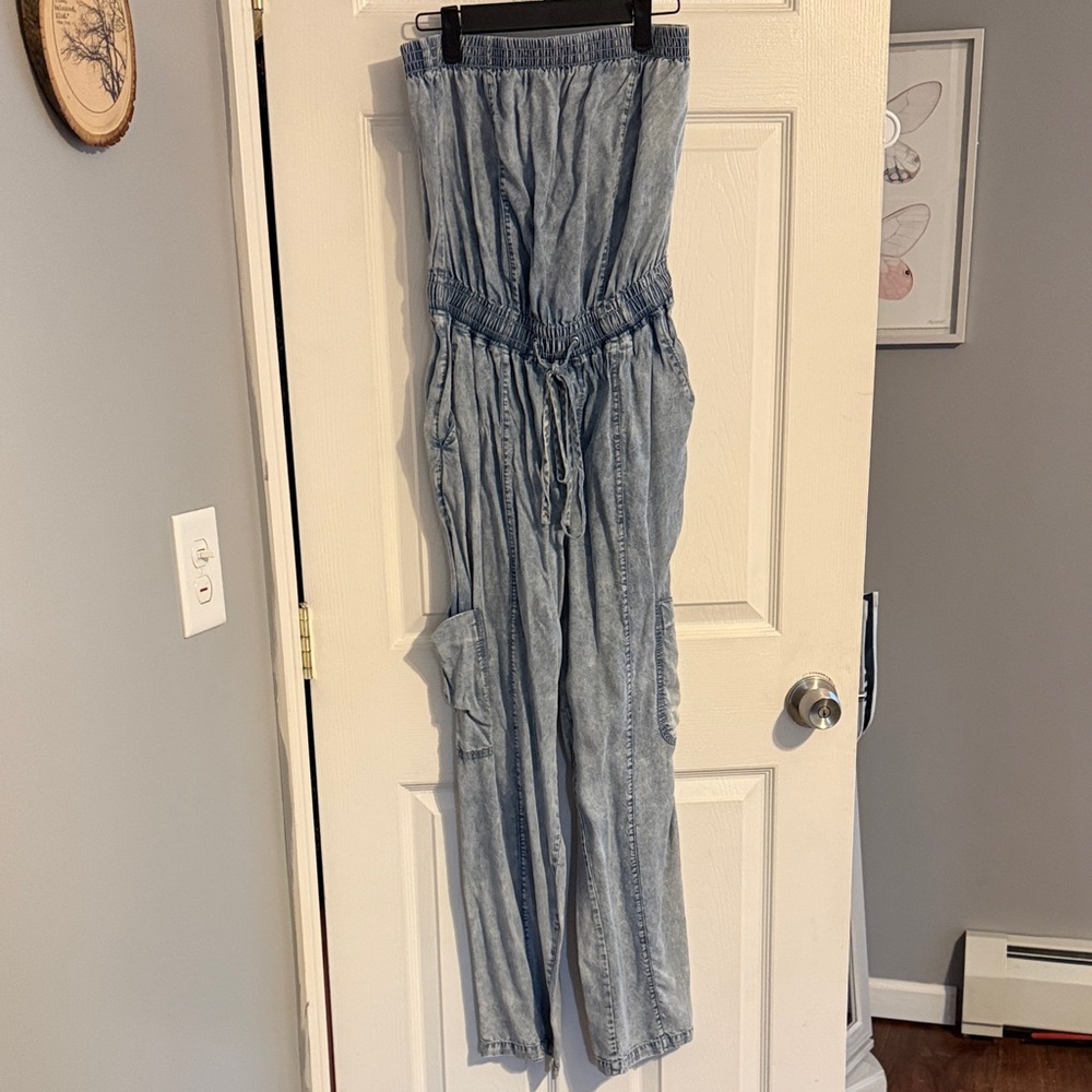 Evereve Light Blue Denim Strapless Jumpsuit